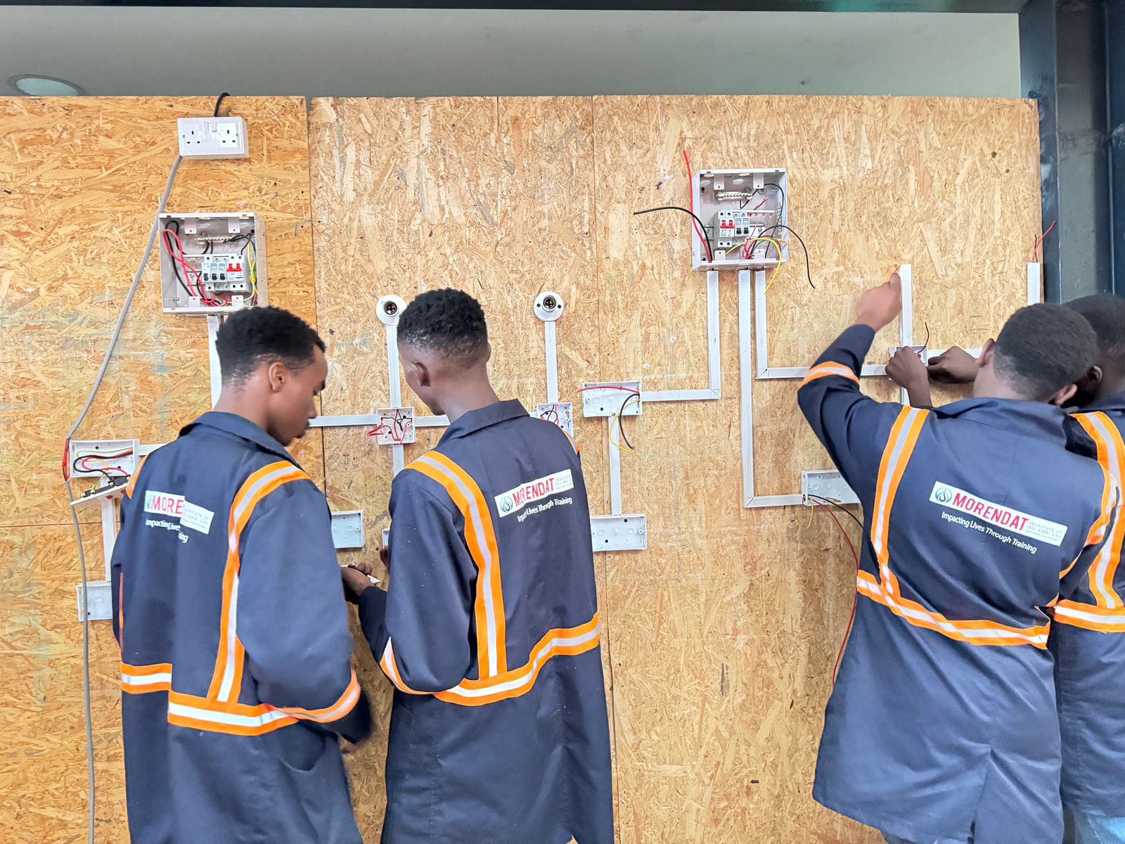 ELECTRICAL ENGINEERING LEVEL 6